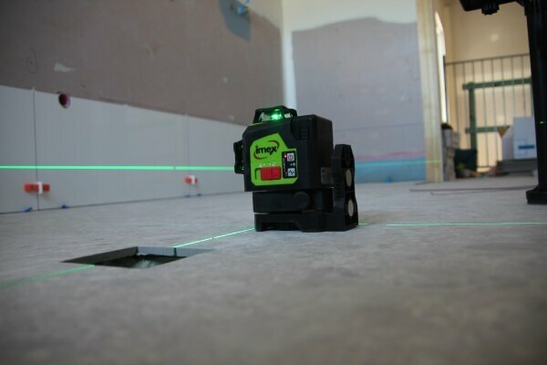 Imex multi line laser level lx3dg